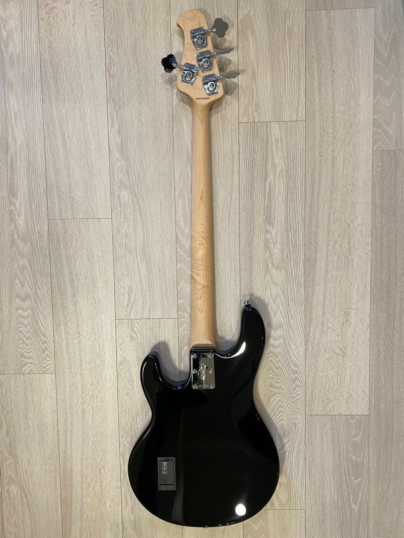 ベース sterling by music man Ray4