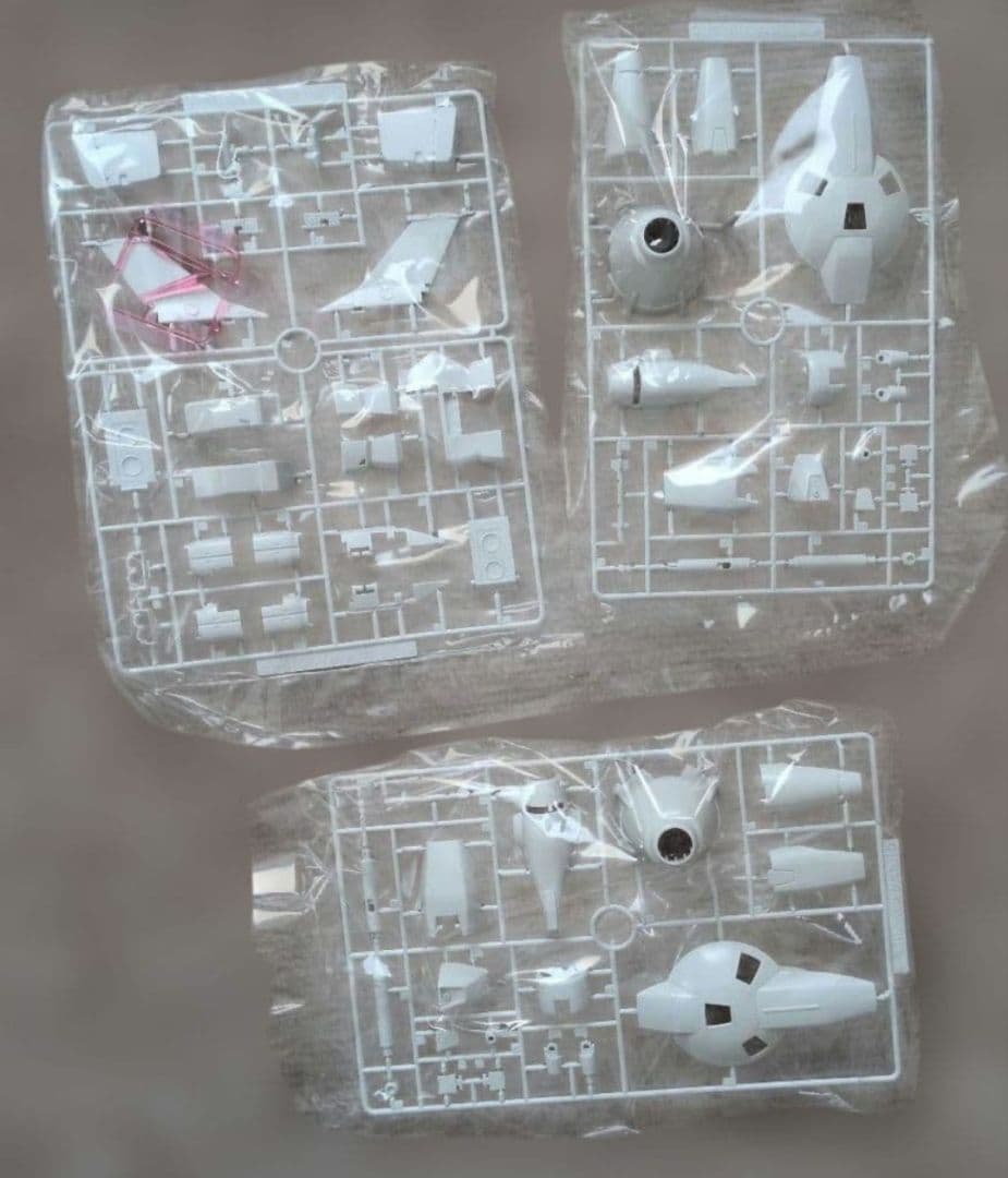 GUNDAM GP01/Fb パーフェクトグレード（取説欠品・箱汚れあり）