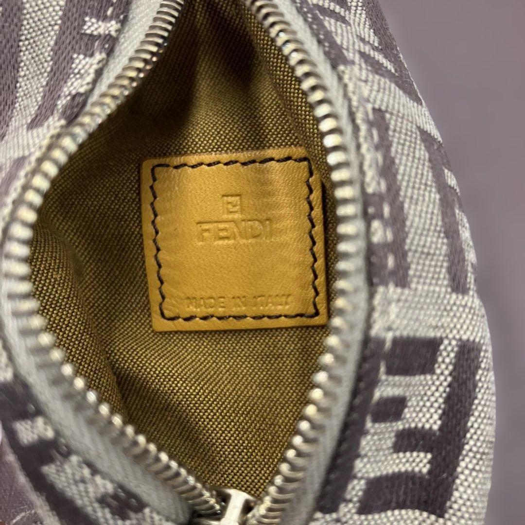 【超美品】FENDI ケース ブラウン・ゴールド