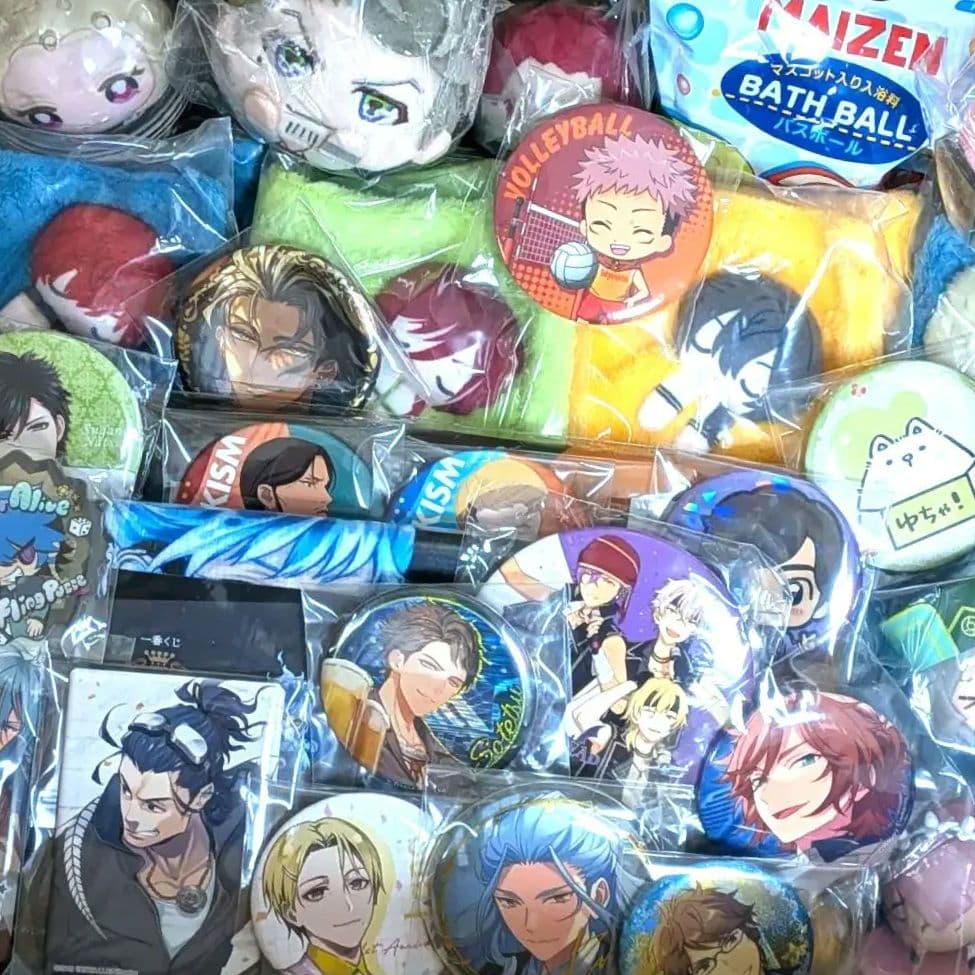 アニメグッズ　大量　まとめ売り　約200点　80サイズ　キャラクターグッズ