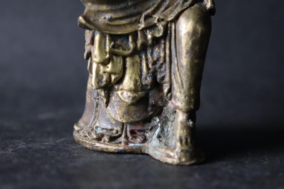 朝鮮仏教美術 銅製鍍金 弥勒菩薩半跏思惟像 11.5㎝ 時代古玩