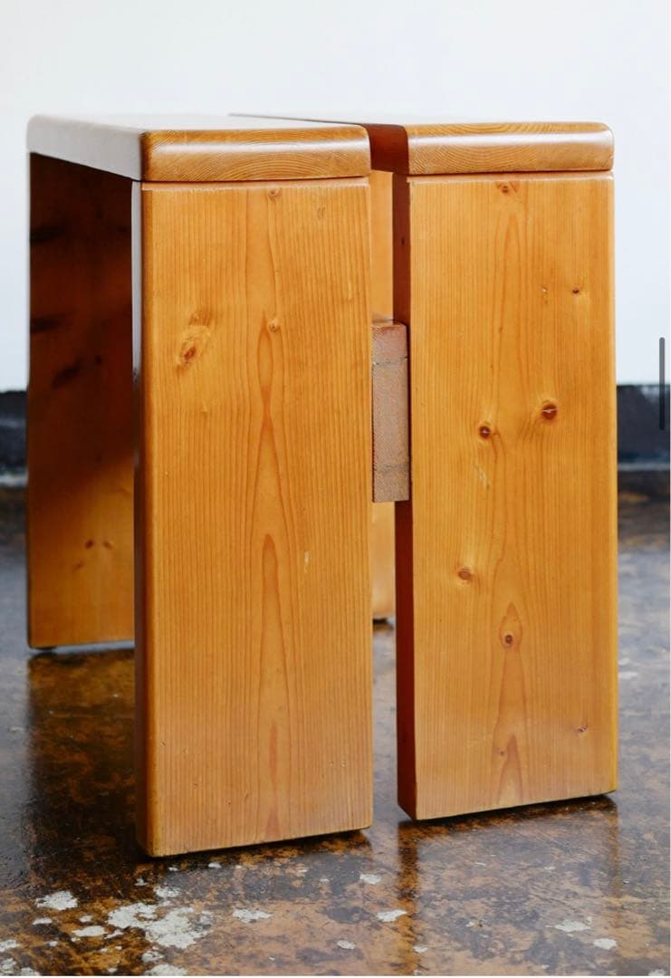 Les arcsレザルクCharlotte Perriandシャルロットペリアン