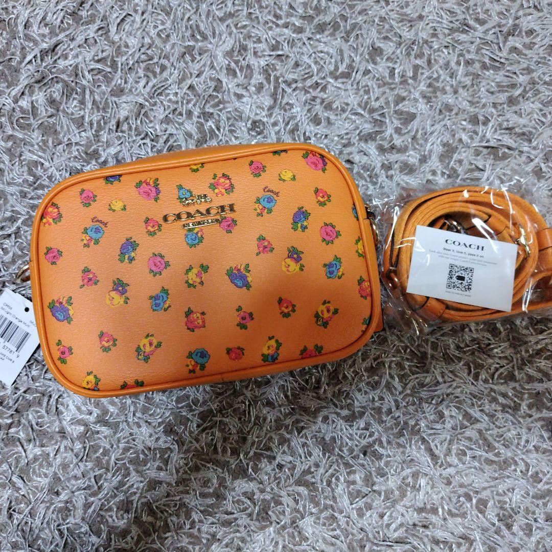新品・COACH 花柄ショルダーバッグ オレンジ