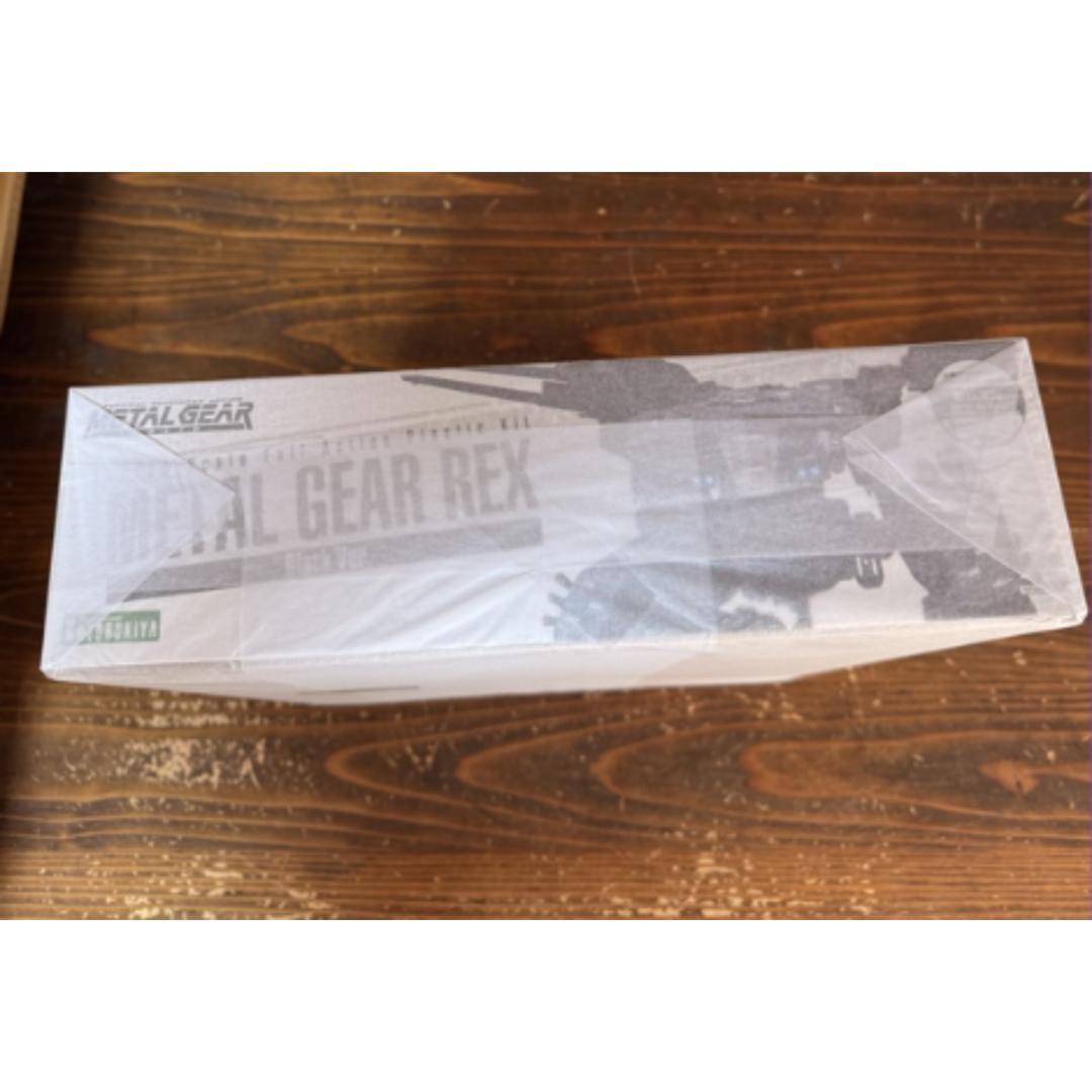 コトブキヤ　メタルギアソリッド　レックス　ブラックver. 新品、未開封