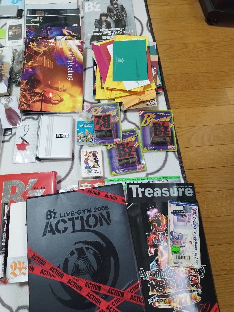 B'z ファンクラブ会報・ライブグッズセット