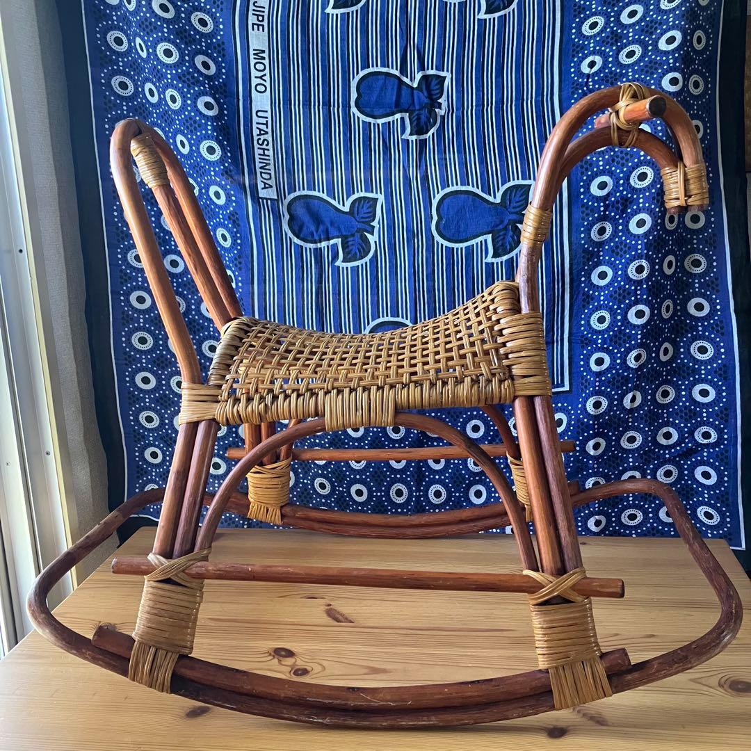 ヴィンテージ　ラタン　ロッキングホース　籐製　昭和レトロ　昭和インテリア