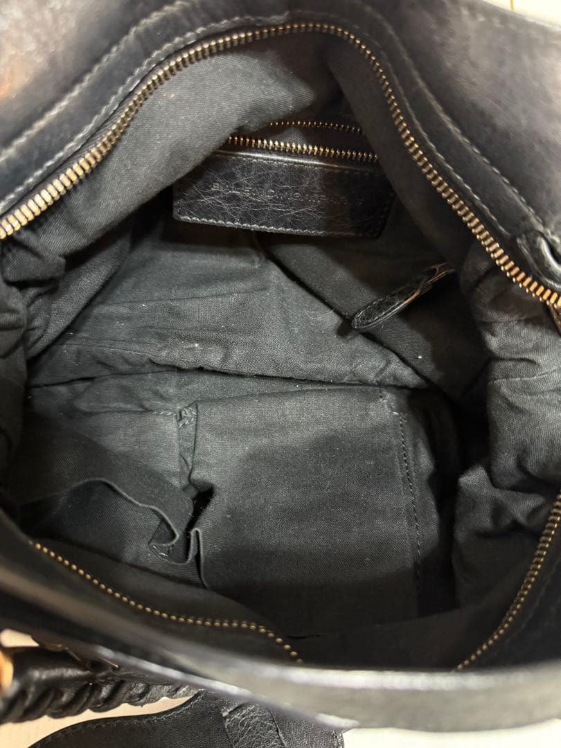 バレンシアガ　ジャイアント