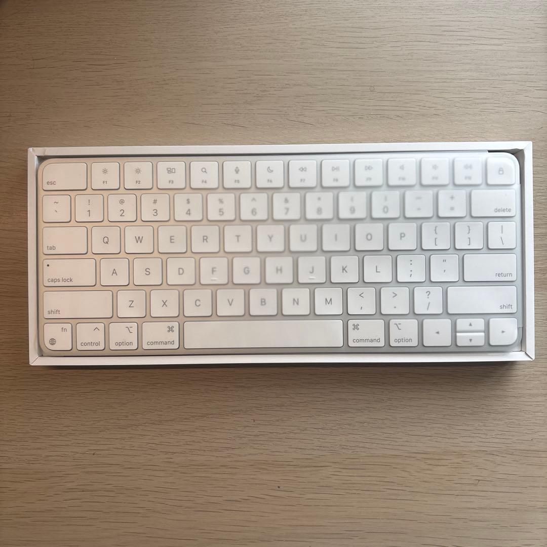 Apple 純正 Magic Keyboard マジックキーボード