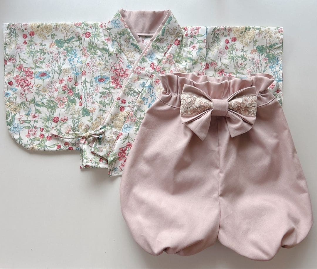 《60-100ワンサイズ》ベビー袴　ベビー着物　お食い初め 初節句❁⃘*.゜