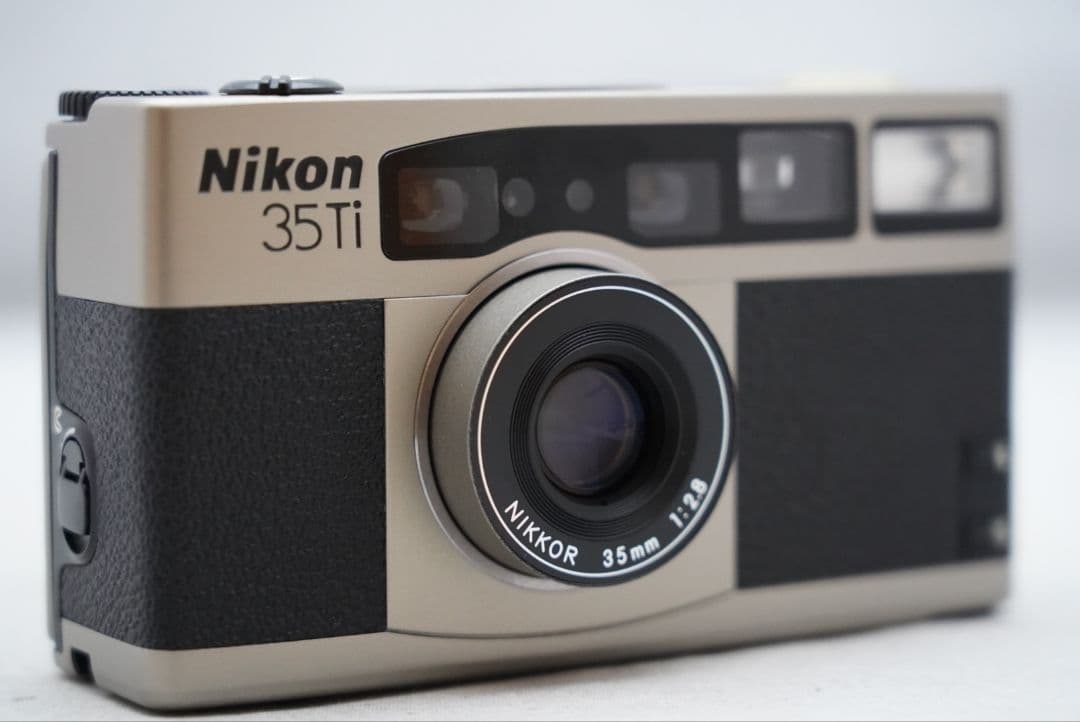☆付属品多数☆ ニコン 35 Ti ニッコール 35㎜ F=1:2.8 希少品