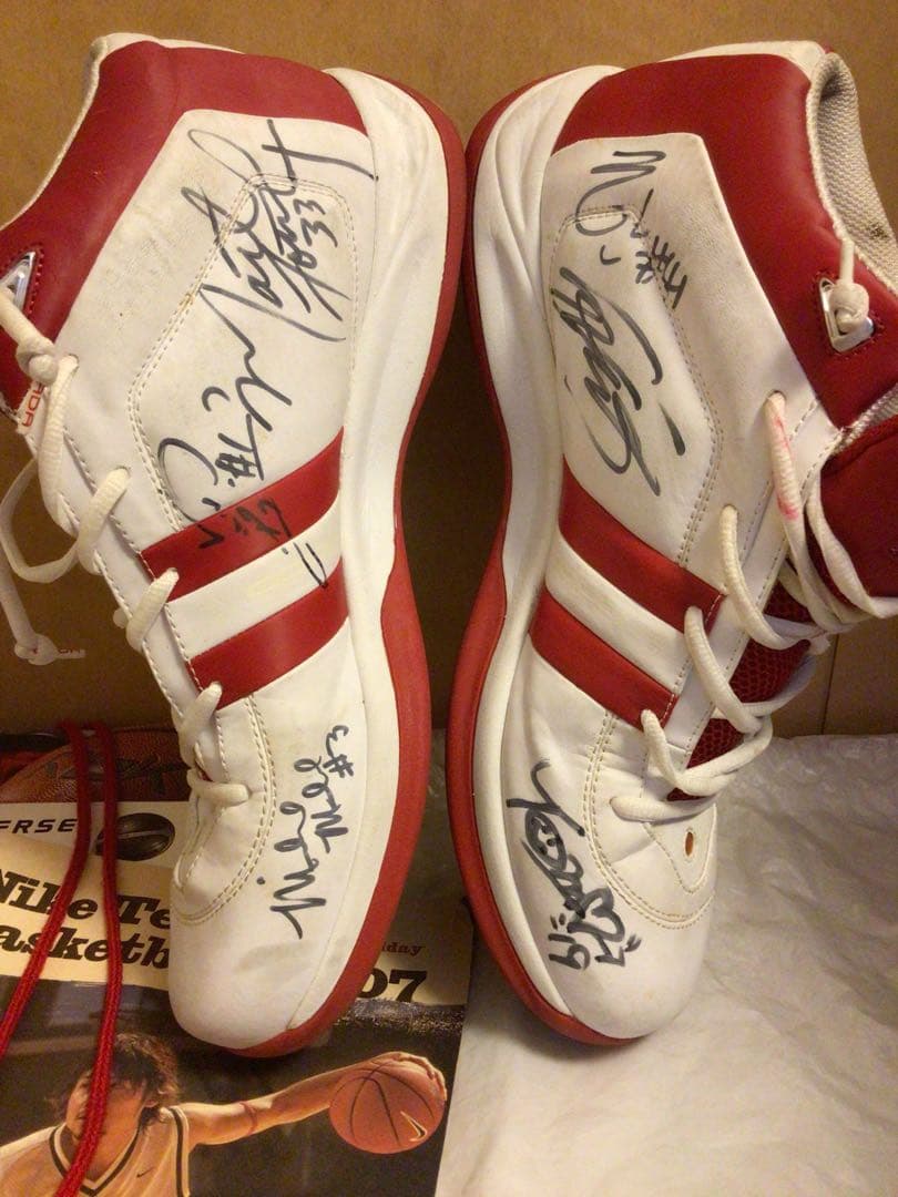 bjリーグ開幕〜連覇 大阪エヴェッサ MVP選手支給 非売品グッズ サイン入り