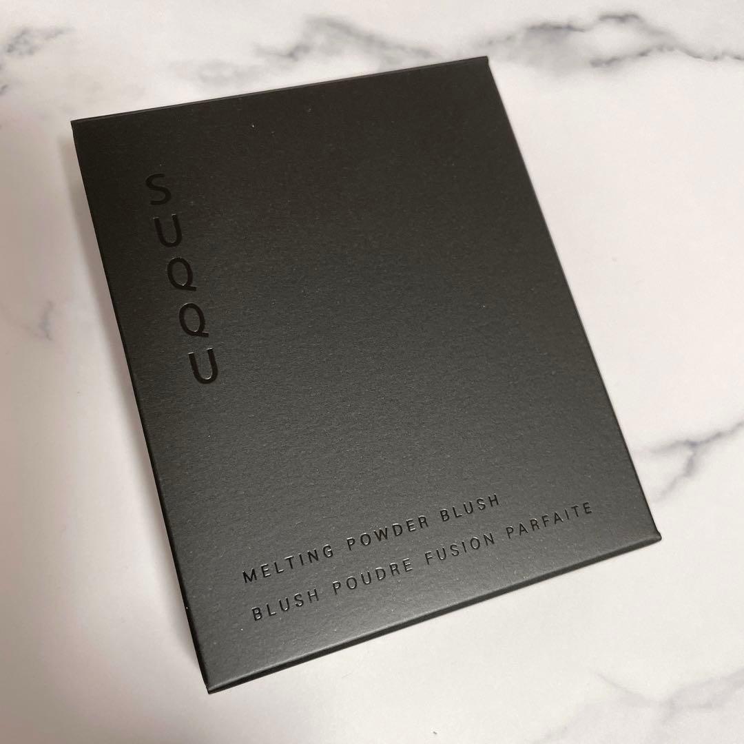 新品未使用未開封☆廃盤品 SUQQU メルティングパウダーブラッシュ01