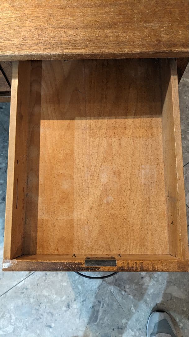 【昭和レトロ】木製机 デスク 引き出し付き アンティーク 古道具 5引き出し