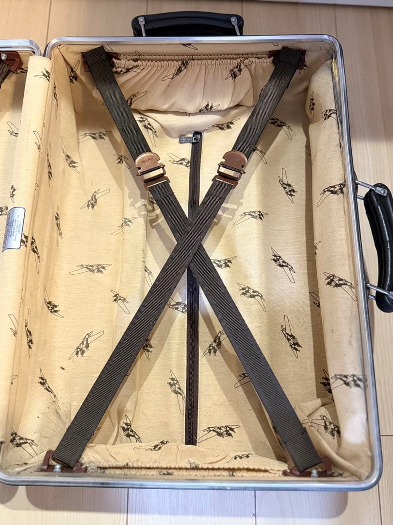 【希少】RIMOWA CLASSIC FLIGHT 2輪（機内持ち込みok）