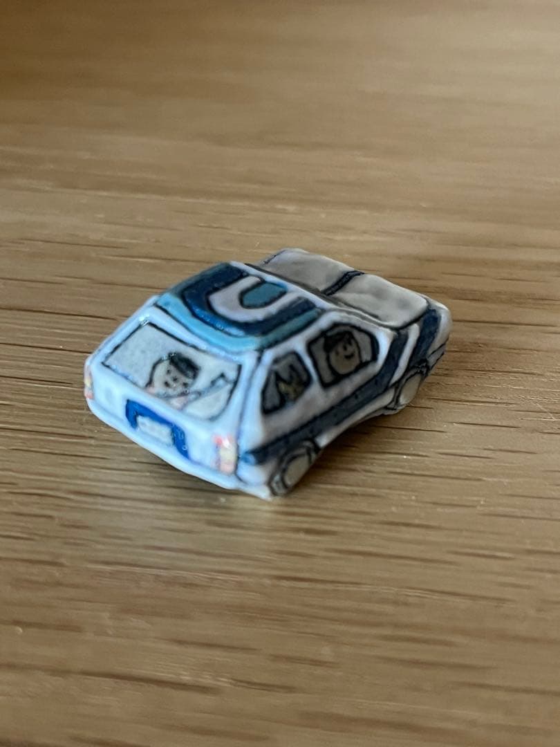 陶器製クルマの置物4点セット