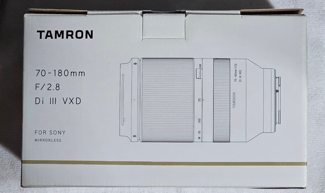 TAMRON 70-180mm F2.8 Di III VXD ソニーEマウント