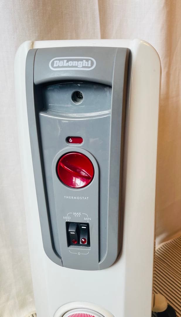 デロンギ オイルヒーター TRD40615G 暖房