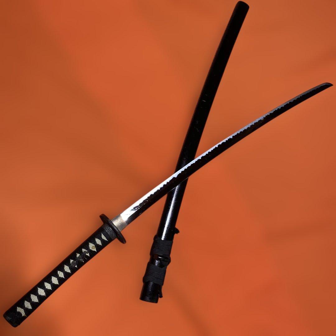 割安模造刀 黒柄 雲龍楕円鍔 黒呂鞘