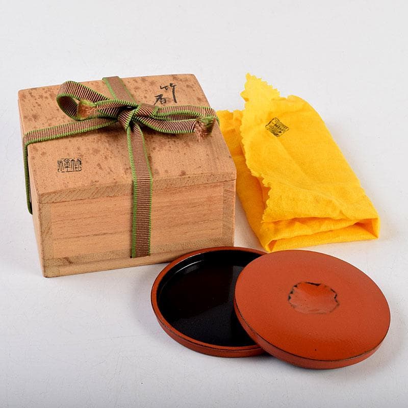 茶道具　根来塗　竹禪作　竹香合　共布共箱　Z　8906