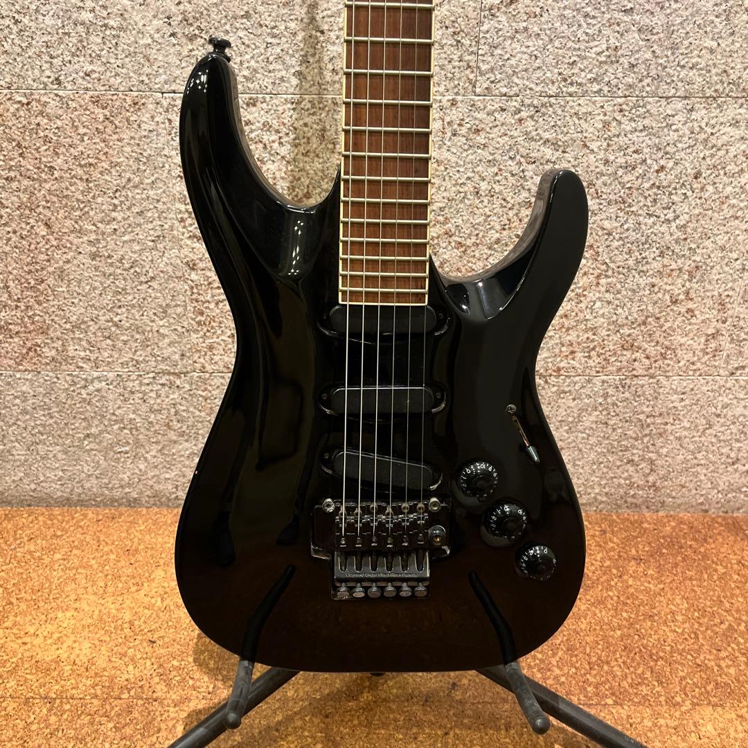 【グラスルーツ】ホライゾン（ストラトキャスター）　※弦、ギタースタンド付