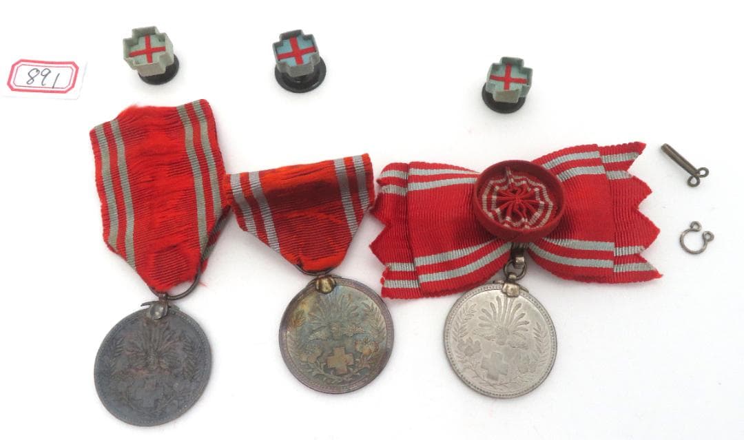 891、勲章　徽章　日本赤十字社 メダル　3点