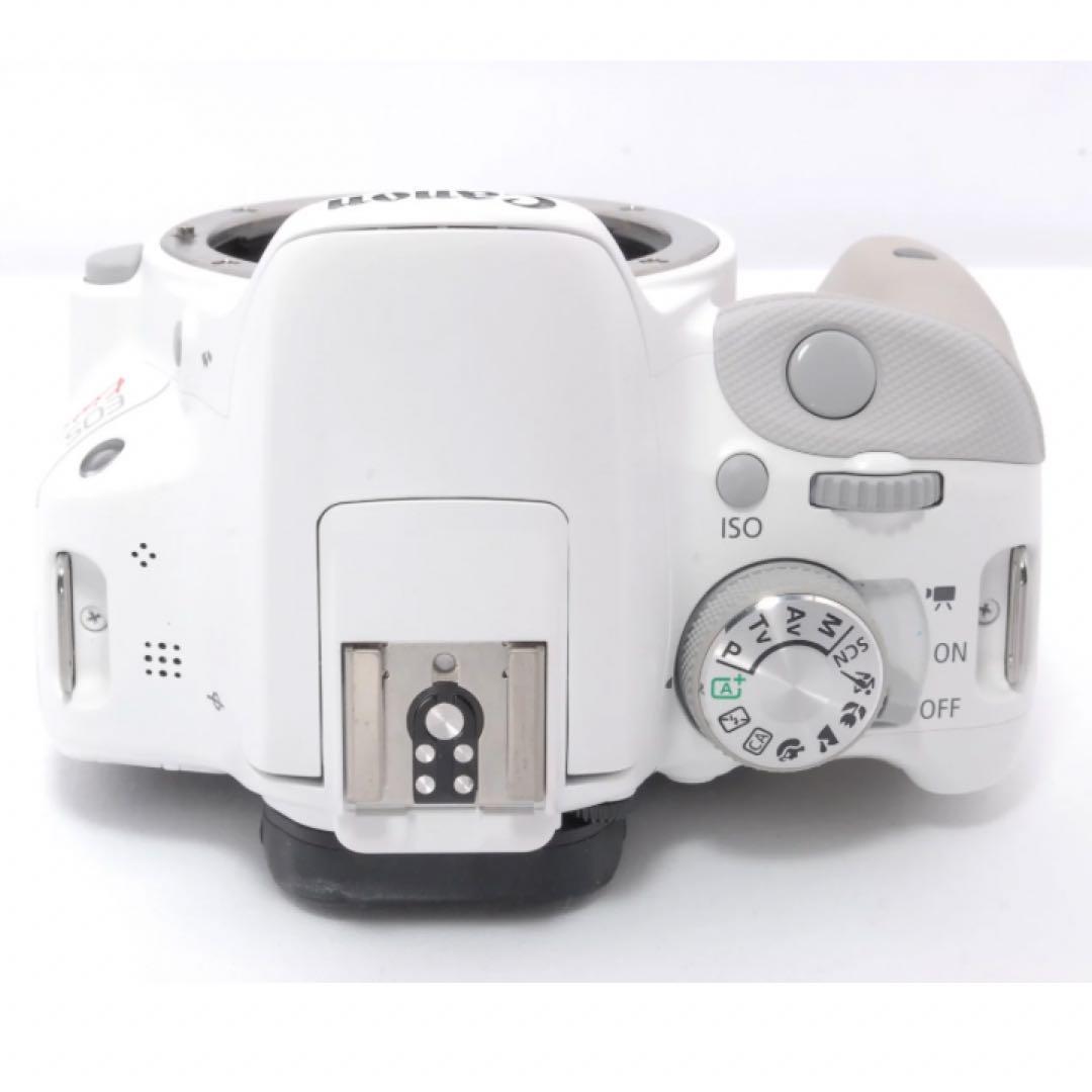 お子様の成長記録にも⭐️Canon kiss X7 ホワイト⭐️ショット数少