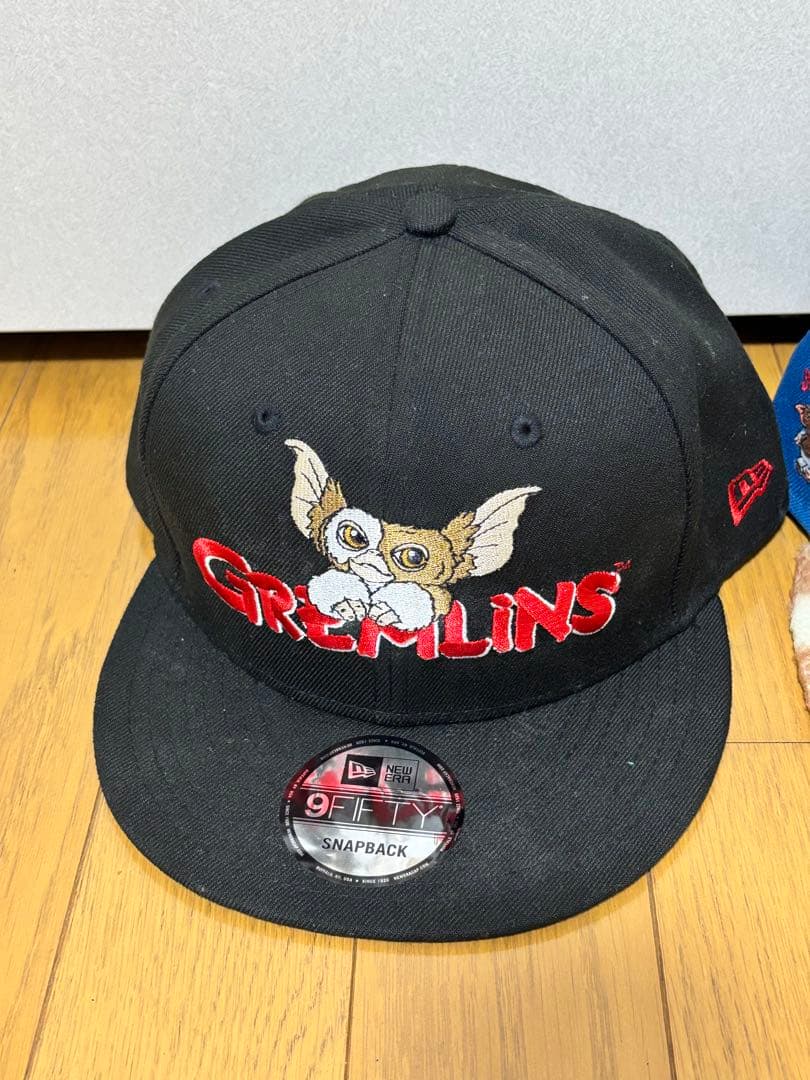 gremlins グレムリン　newera キャップ　kubrick ぬいぐるみ