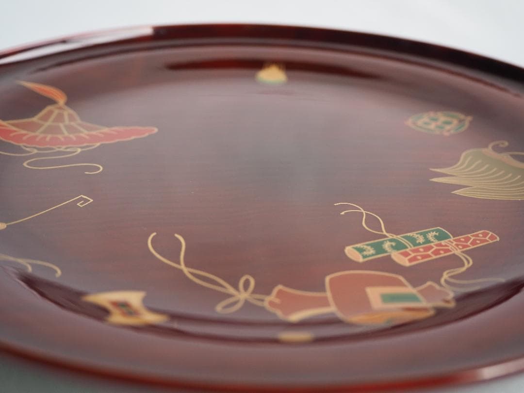 5代川端近左造『宝尽松溜青海盆』（共箱）