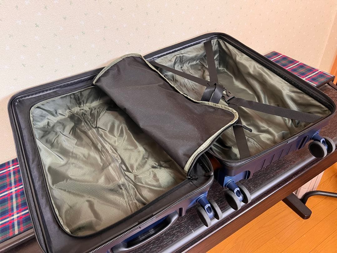 極美品！イノベーター スーツケース 機内持ち込み 39L innovator