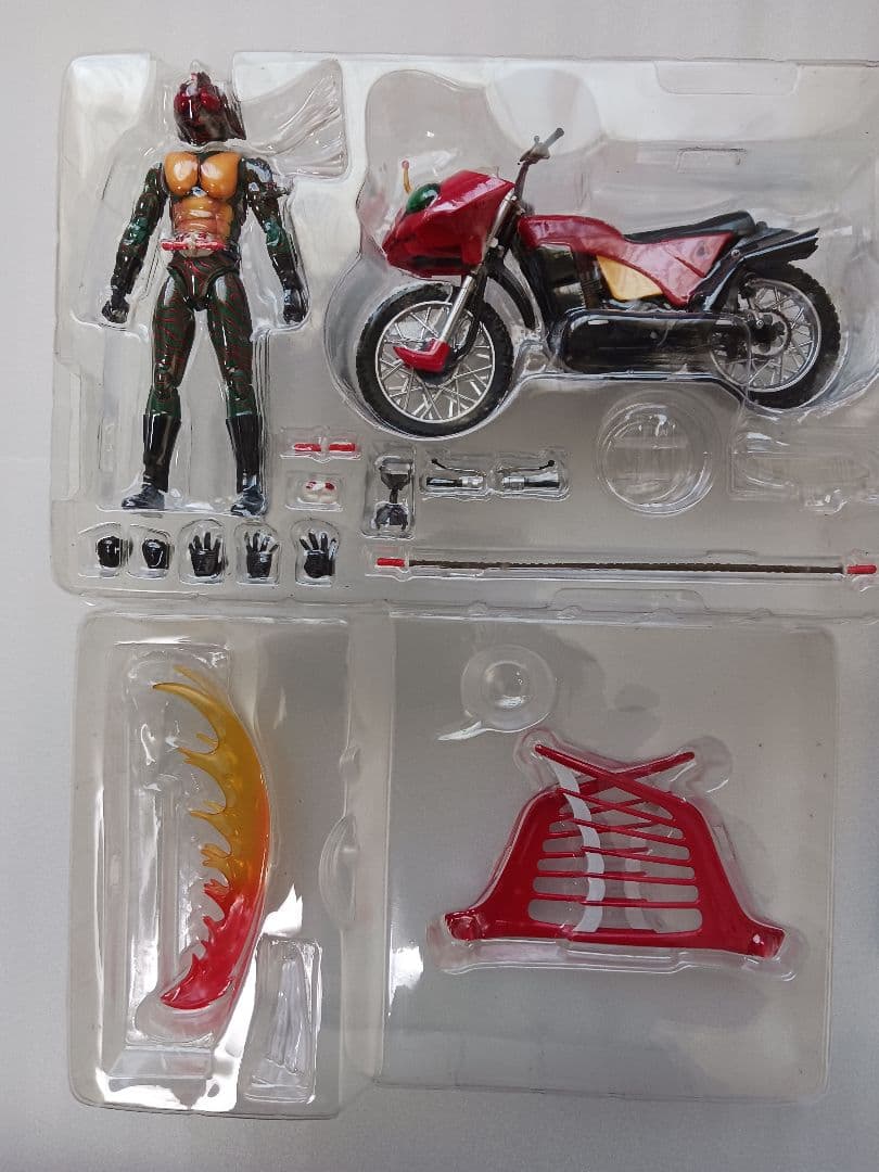 魂ウェブ商店S.H.Flguarts仮面ライダーアマゾン&ジャングラーセット