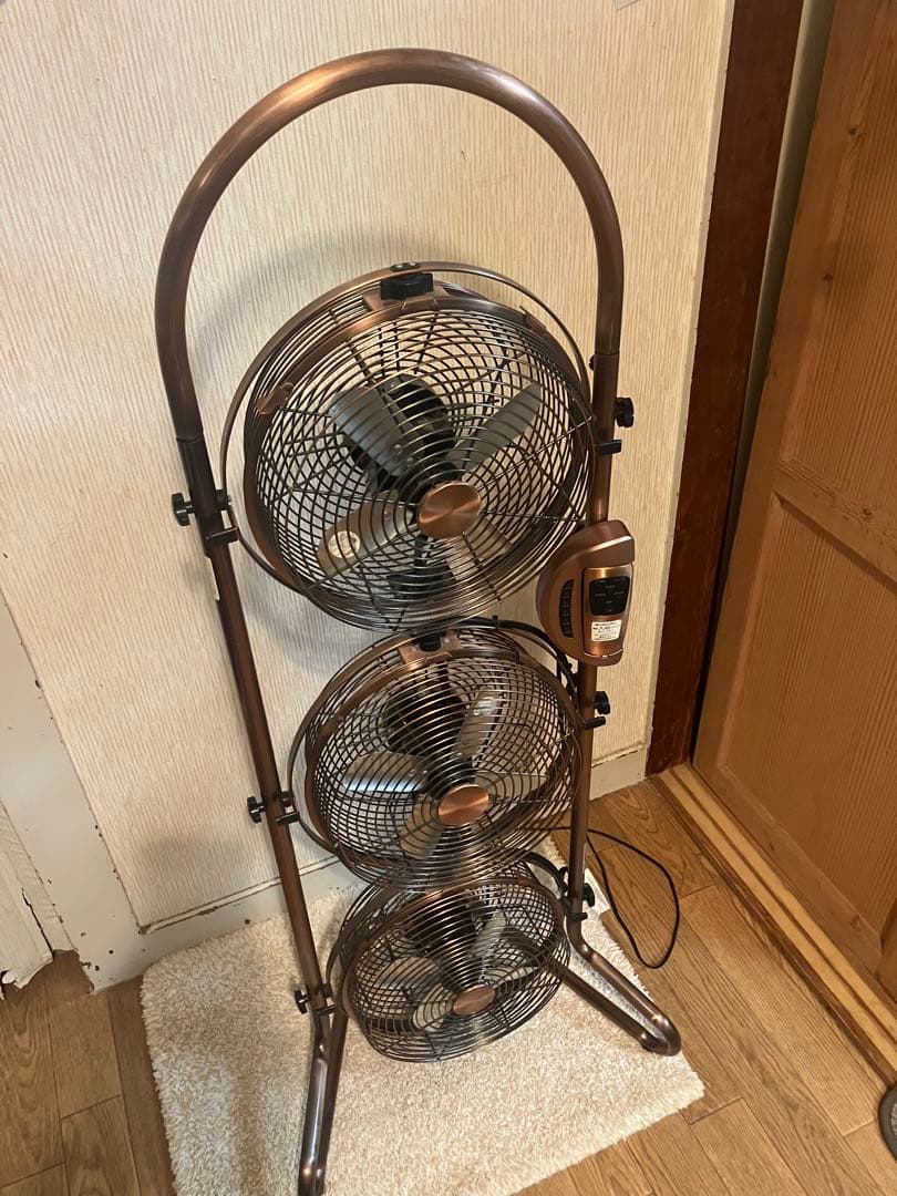 昭和レトロ　希少　ドウシシャ 3連 タワー型 メタル 扇風機 サーキュレーター