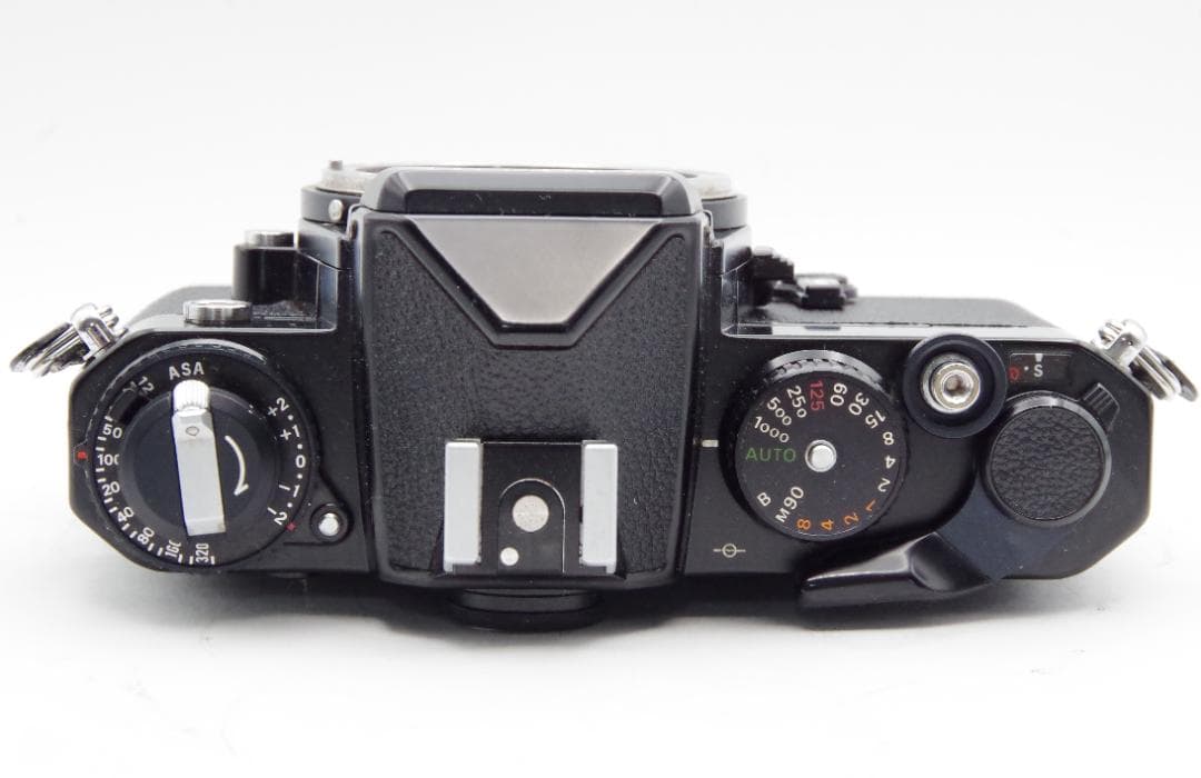 ニコン FE Nikon FE ブラックボディ　フィルム一眼レフカメラ
