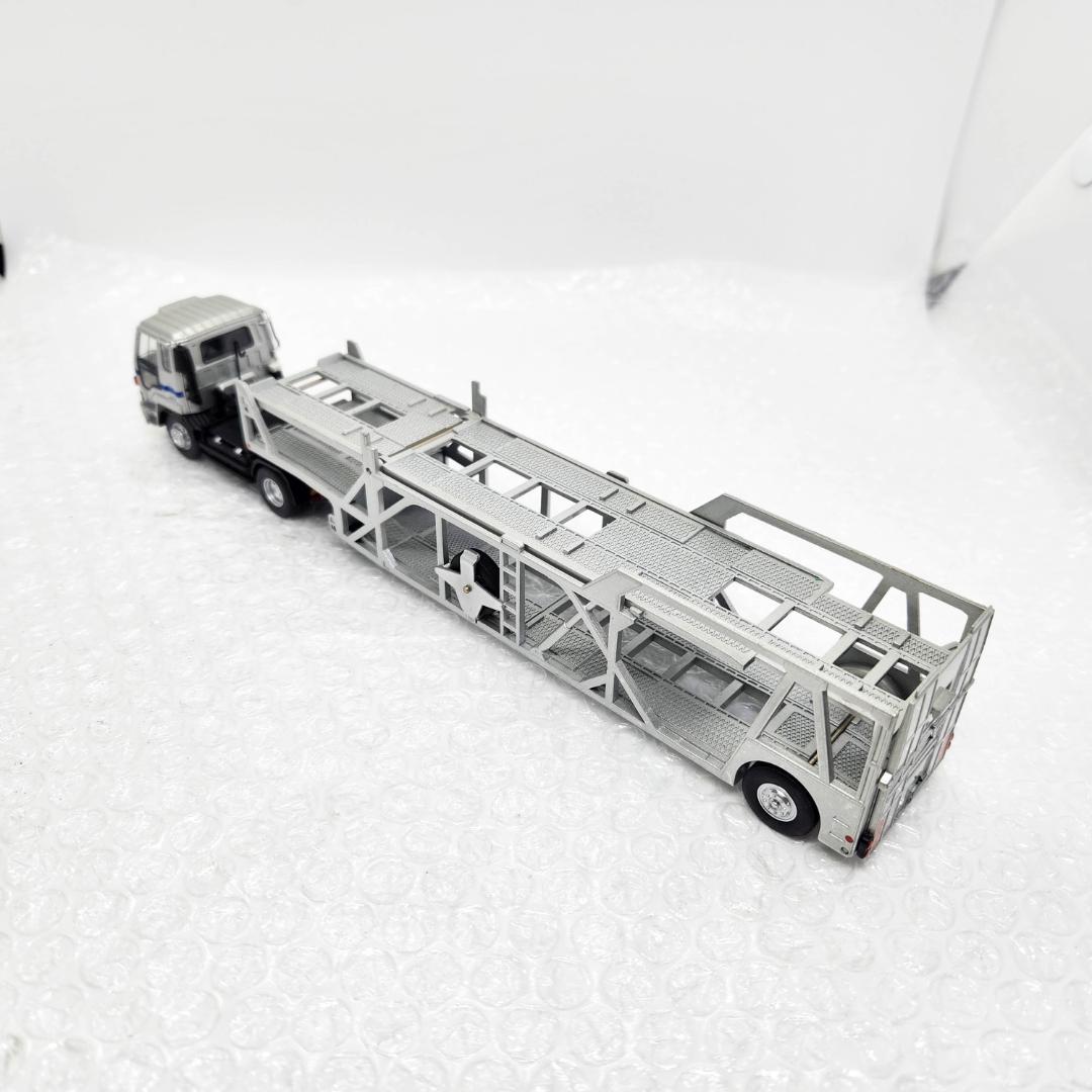 トミカ LV-N225b いすず 810EX カートランスポーター 1/64