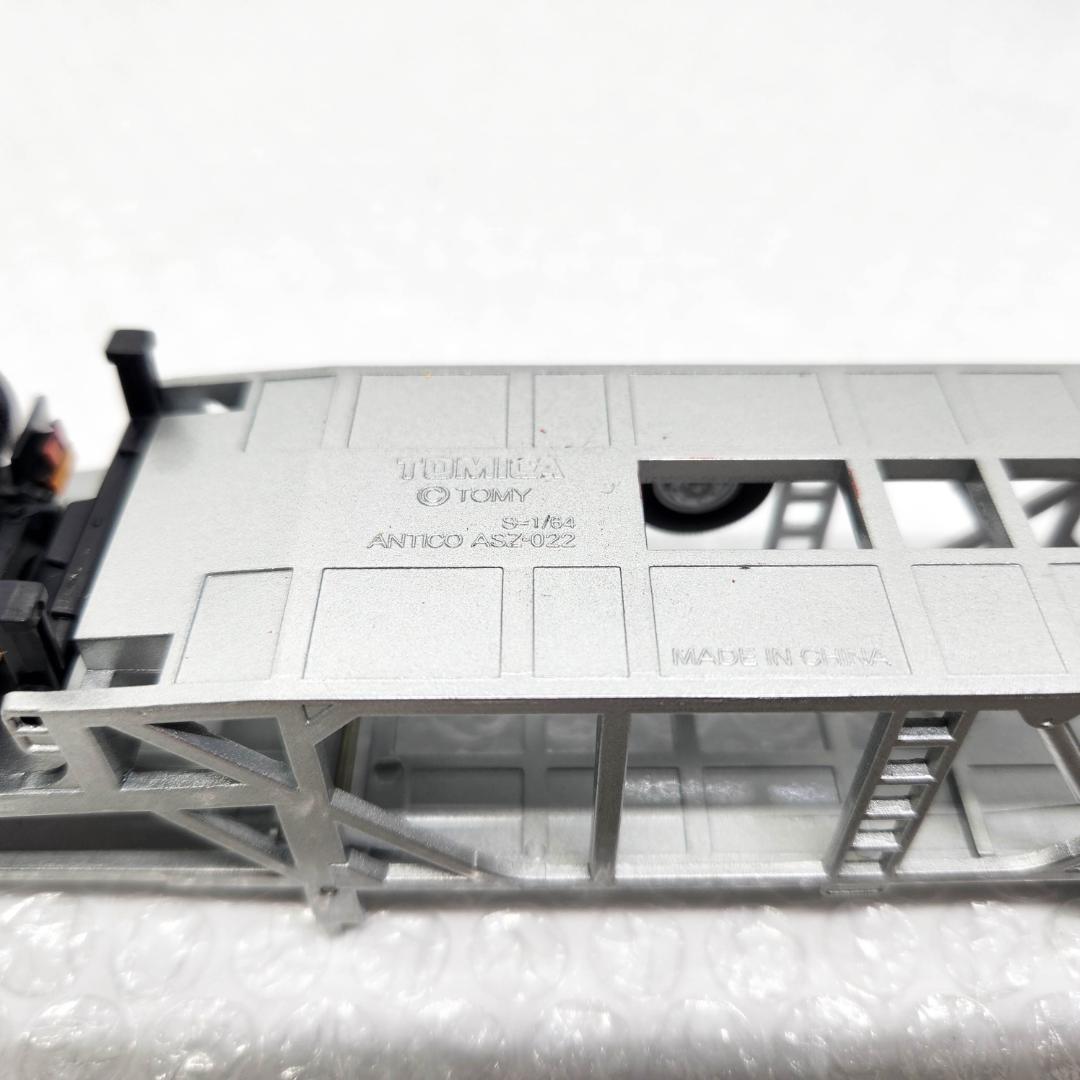 トミカ LV-N225b いすず 810EX カートランスポーター 1/64