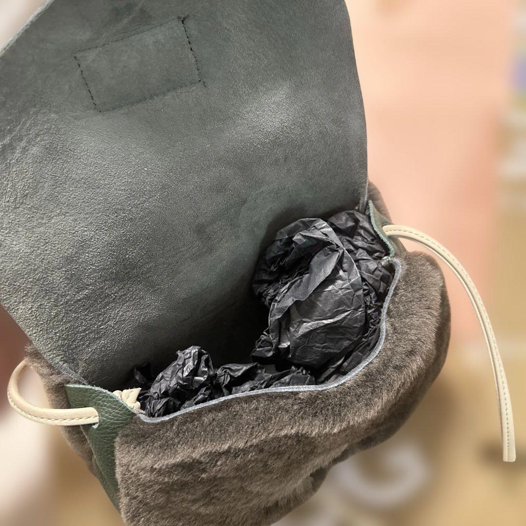 レアロゴ! 2WAYバッグ国内未入荷UGGシープスキンファーショルダーバッグ