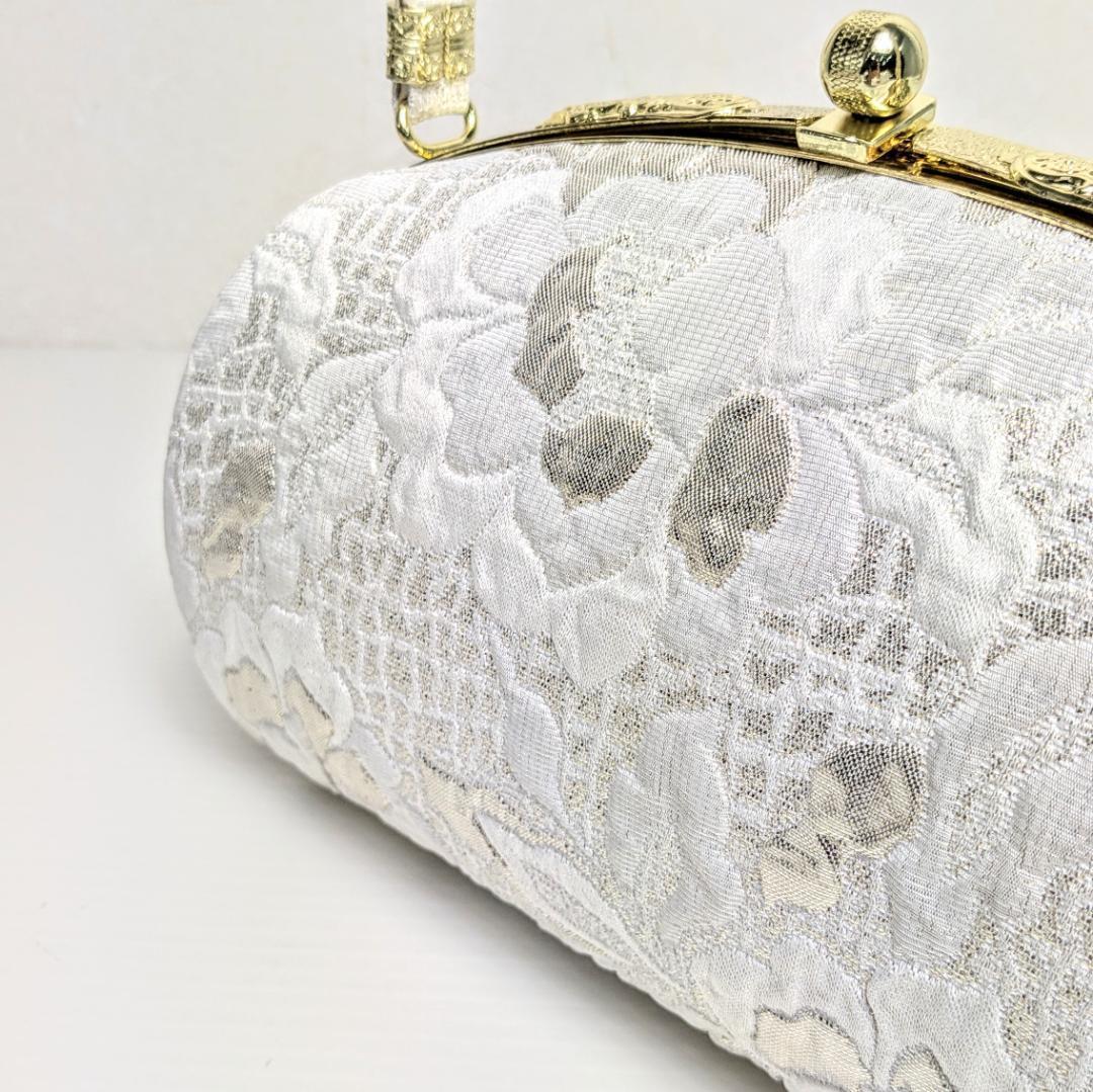 ララロロ様草履バッグセット 帯地 ふくれ織り 白 金 銀 フリーサイズ u102