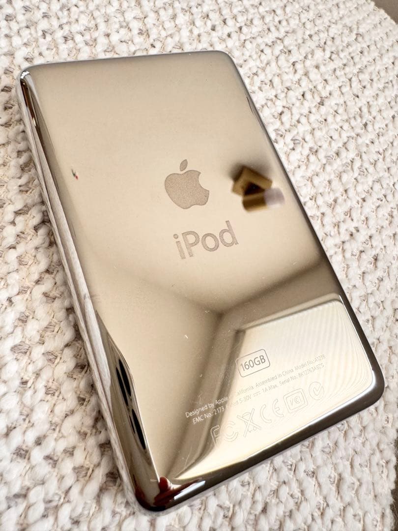 【極美品】Apple iPod classic 160GB MC293J/A