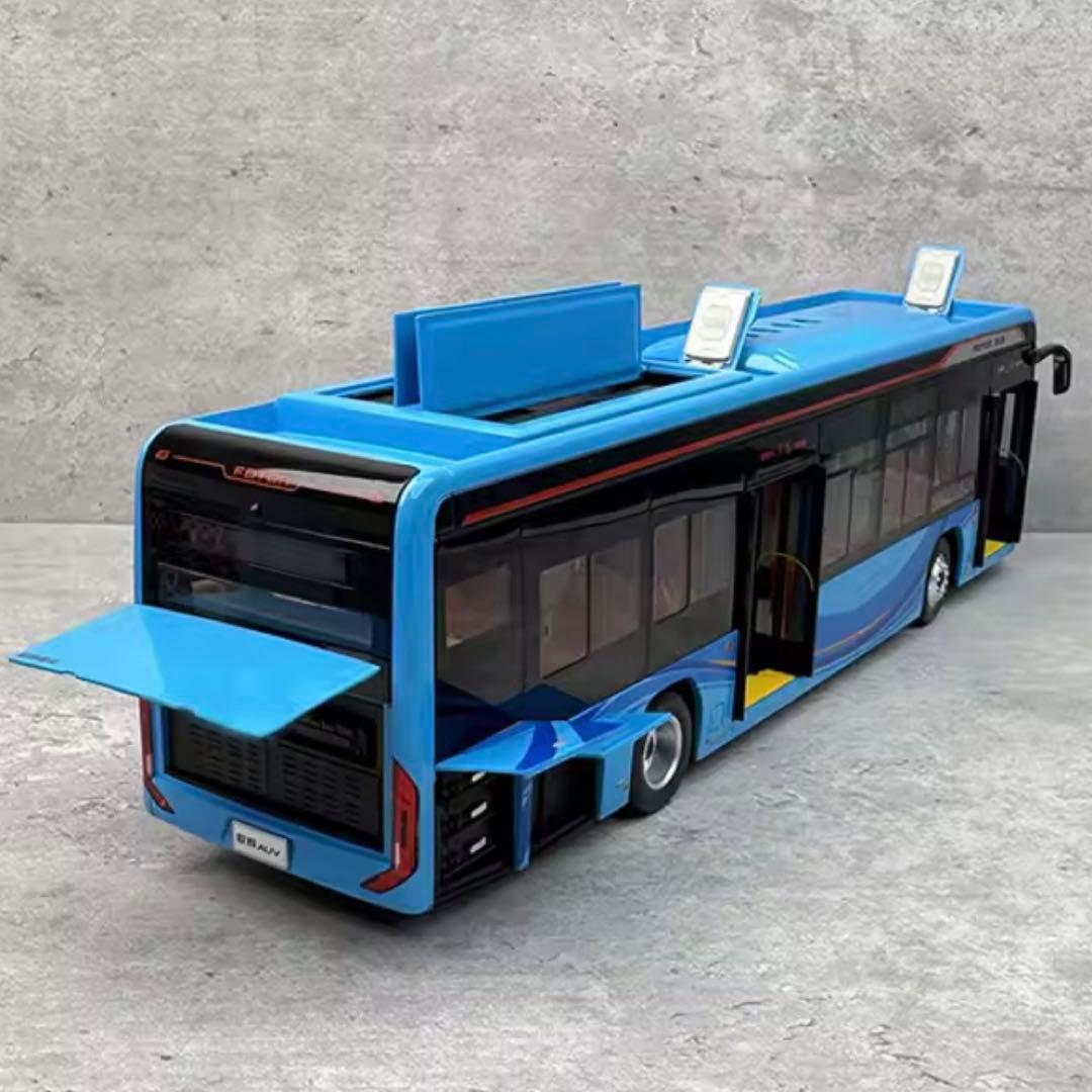 翔平FOTON 1:36 スケールモデルミニバス