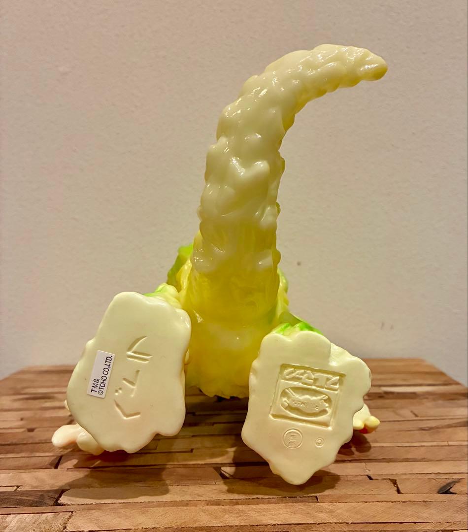 チ*ャ様 蓄光　ブルマァク ヘドラ スタンダードサイズ フィギュア ソフビ