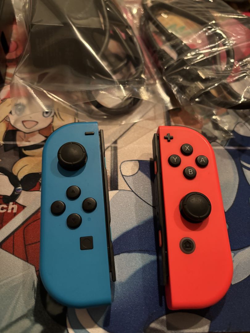 Nintendo Switch 本体 付属品付 初期版 動作不良なし 初期化済み