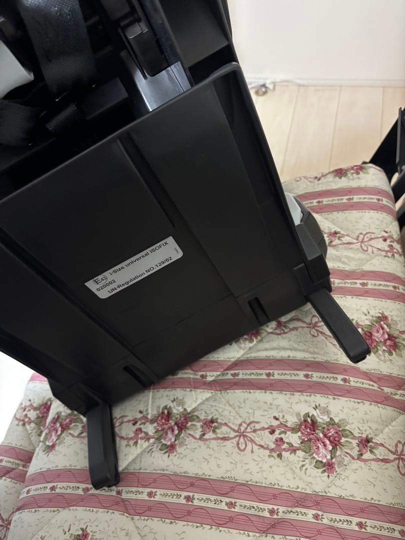 美品　コンビ　プロガード ISOFIX エッグショック