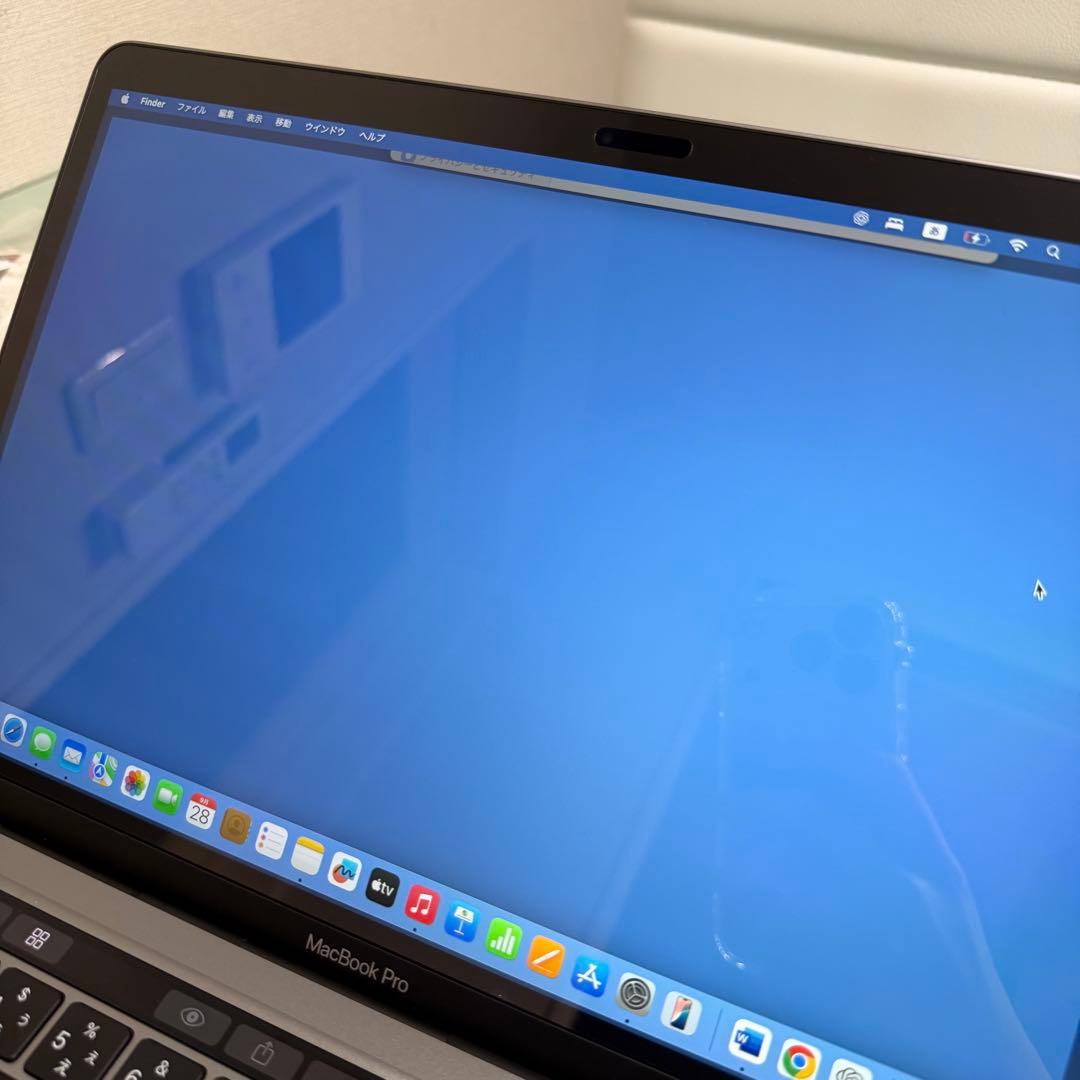 ほぼ新品！値下げ交渉可MacBook Pro 13インチ　M2 2022年