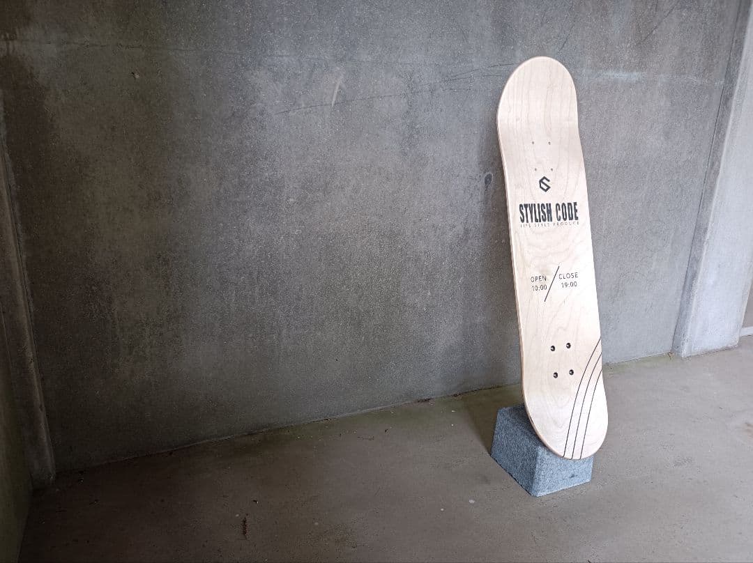 スケートボードデッキ看板