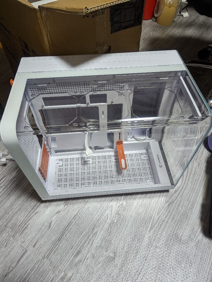 PowerTrain x-gamer phantom wings LCD ケース