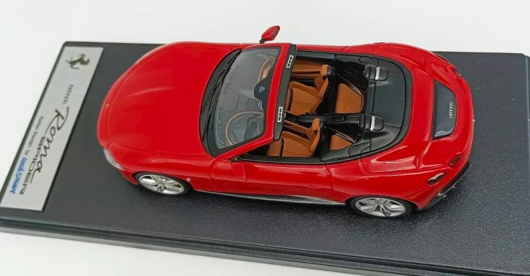 新品 1/43 Ferrari Roma Spider ローマ スパイダー 赤