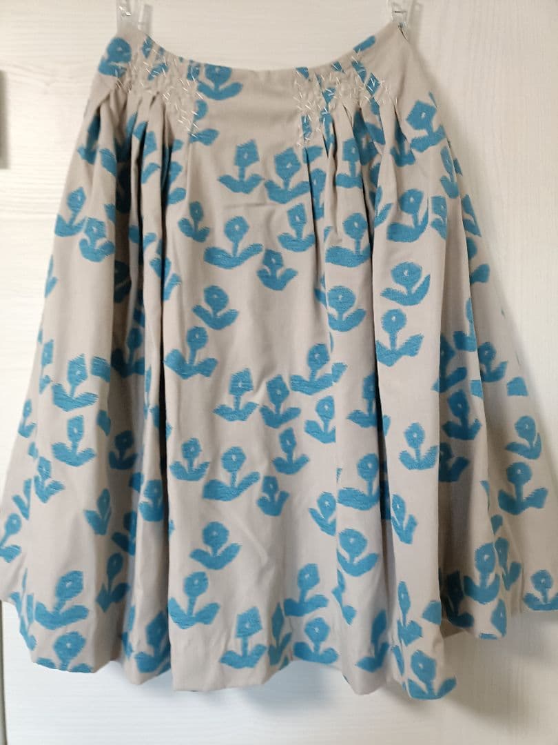 未使用　ミナペルホネン　garden　スカート　素人長期保管品