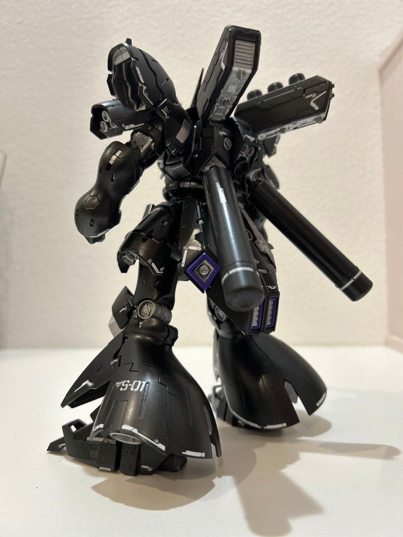 RG サザビー　塗装完成品