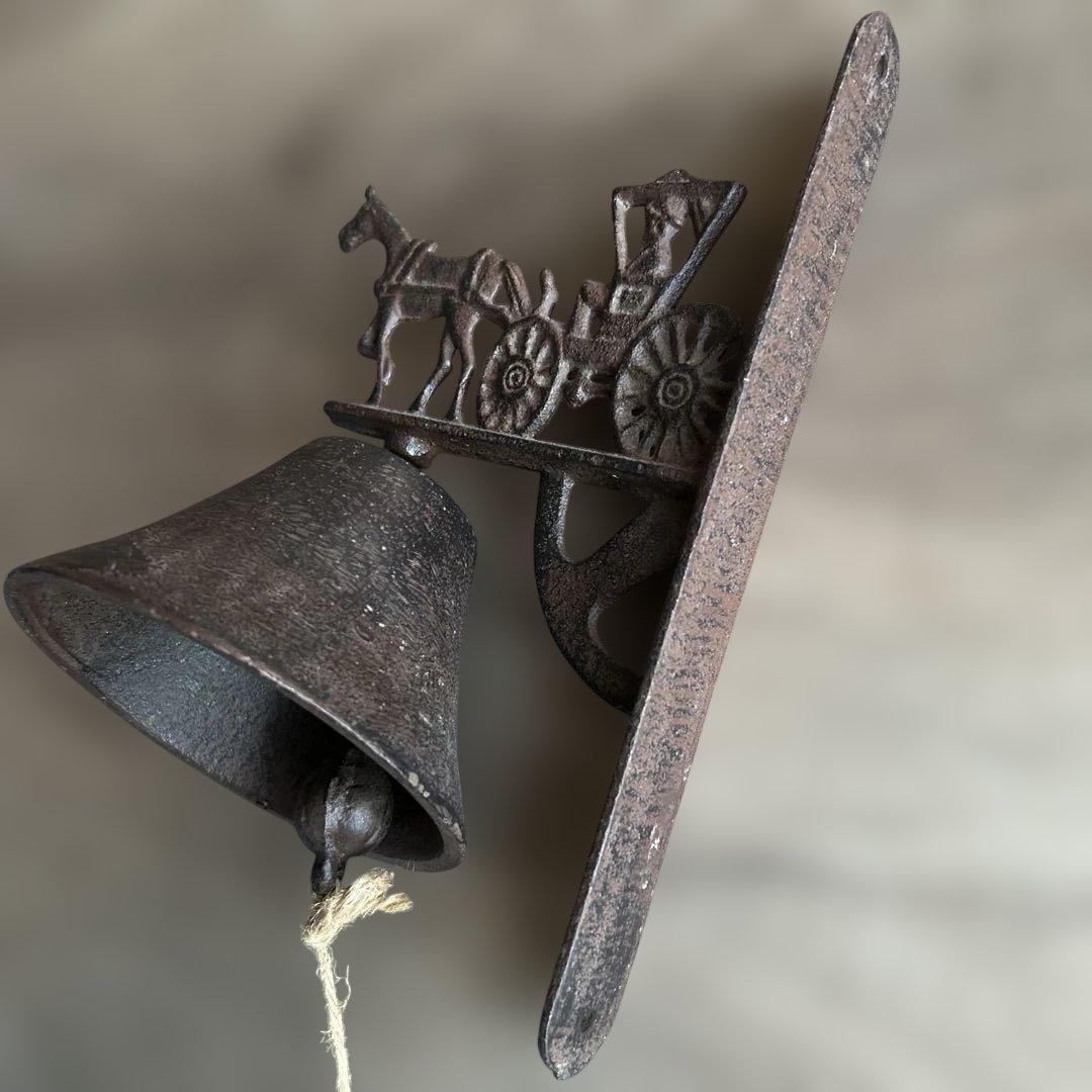 ヴィンテージ 馬車と馬のベル 鉄製