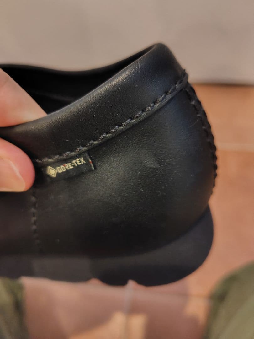 Clarks Wallabee GTX レザー