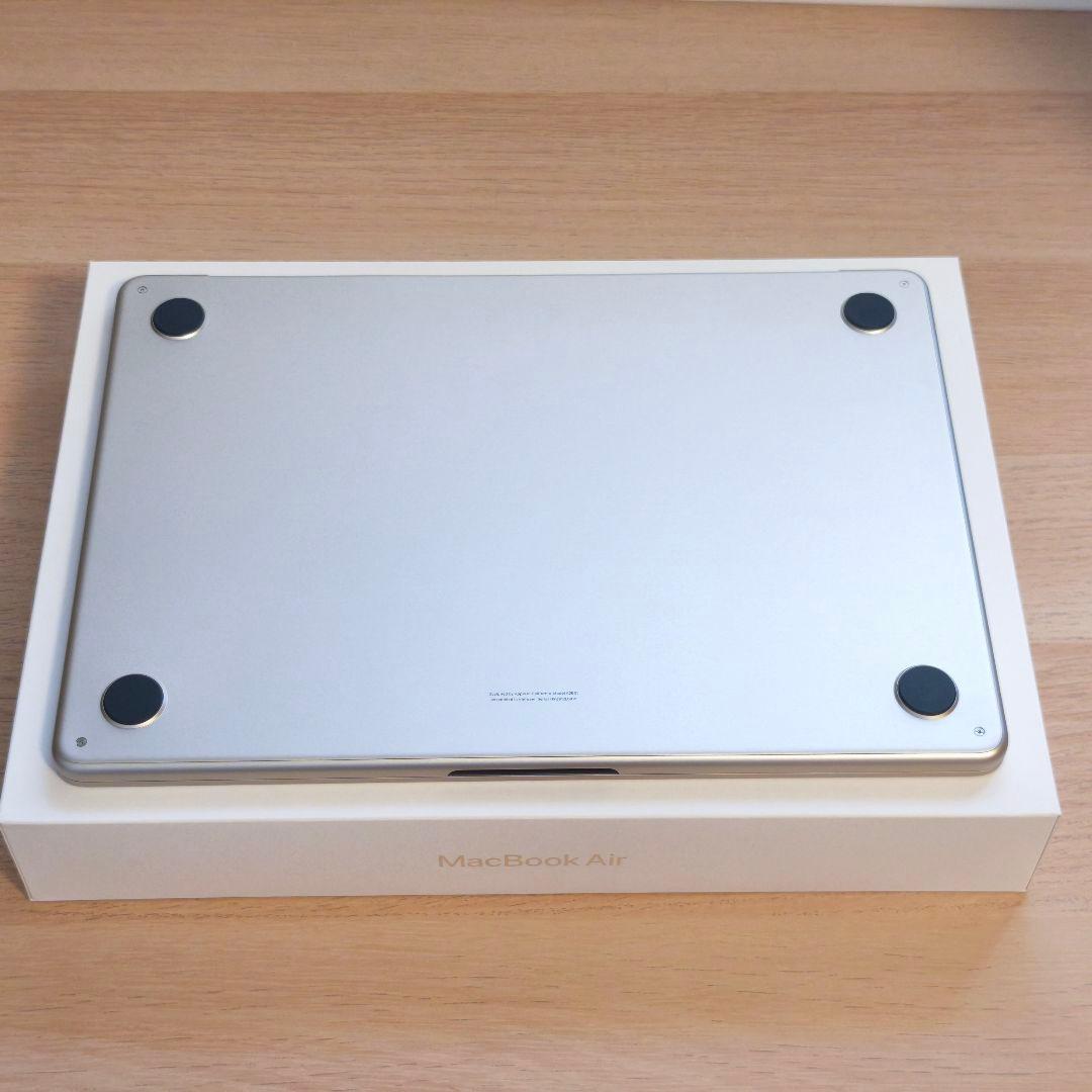 【極美品】MacBook Air M2 8GB 256GB スターライト